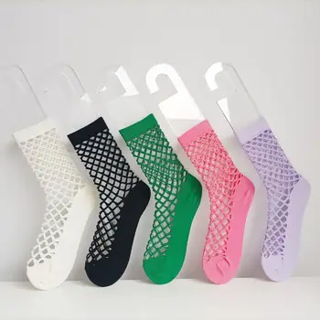 Бонбони цвят трансфер женски чорапи дишаща купчина купчина чорапи в кухи навън окото чорапи