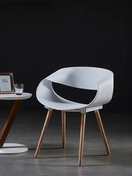 Модерен прост безкраен стол пластмасов стол Творчески моден стол за хранене Офис конферентен стол Стол за преговори за свободното време