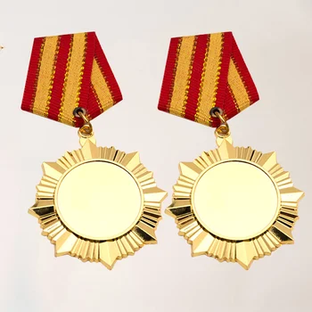 2бр Златна награда медали чест метален медал паметник значка за маратон спортно състезание