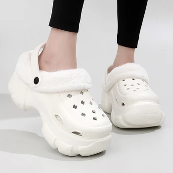 2024 Зимна мода Дамски дебели еднолични дупки памучни обувки с удебелени плюшени чехли Външно облекло Начало против хлъзгане Lovers Shoe