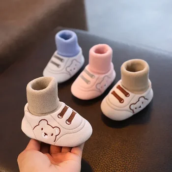 Бебешки чорапи обувки бебе сладък карикатура детски момче обувки меки каучук едноличен детски етаж маратонки ботуши малко дете момичета първи проходилка