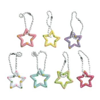 Очарователни акрилни звезда ключодържател цветни кухи навън пет точка звезда чар ключодържател раница чантата чар приятелство подаръци