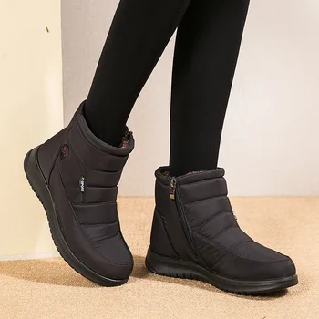 2023 Нов стил дамски ботуши Плоски обувки за жени Зимен памук Поддържайте топли къси ботуши Ботуши за сняг Botas De Mujer