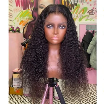 Soft Natural Black 180% Плътност 26Inch Long Kinky къдрава предварително оскубана дантела предна перука за жени с бебешка коса топлоустойчива ежедневно
