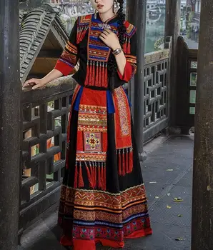 Китайска фолклорна танцова рокля Жени Яо Националност Ново изпълнение Miao