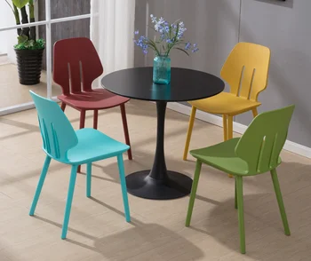 Модерна мода малък апартамент стол отдих дом творчески Nordic просто кафе пластмаса обратно стол за хранене